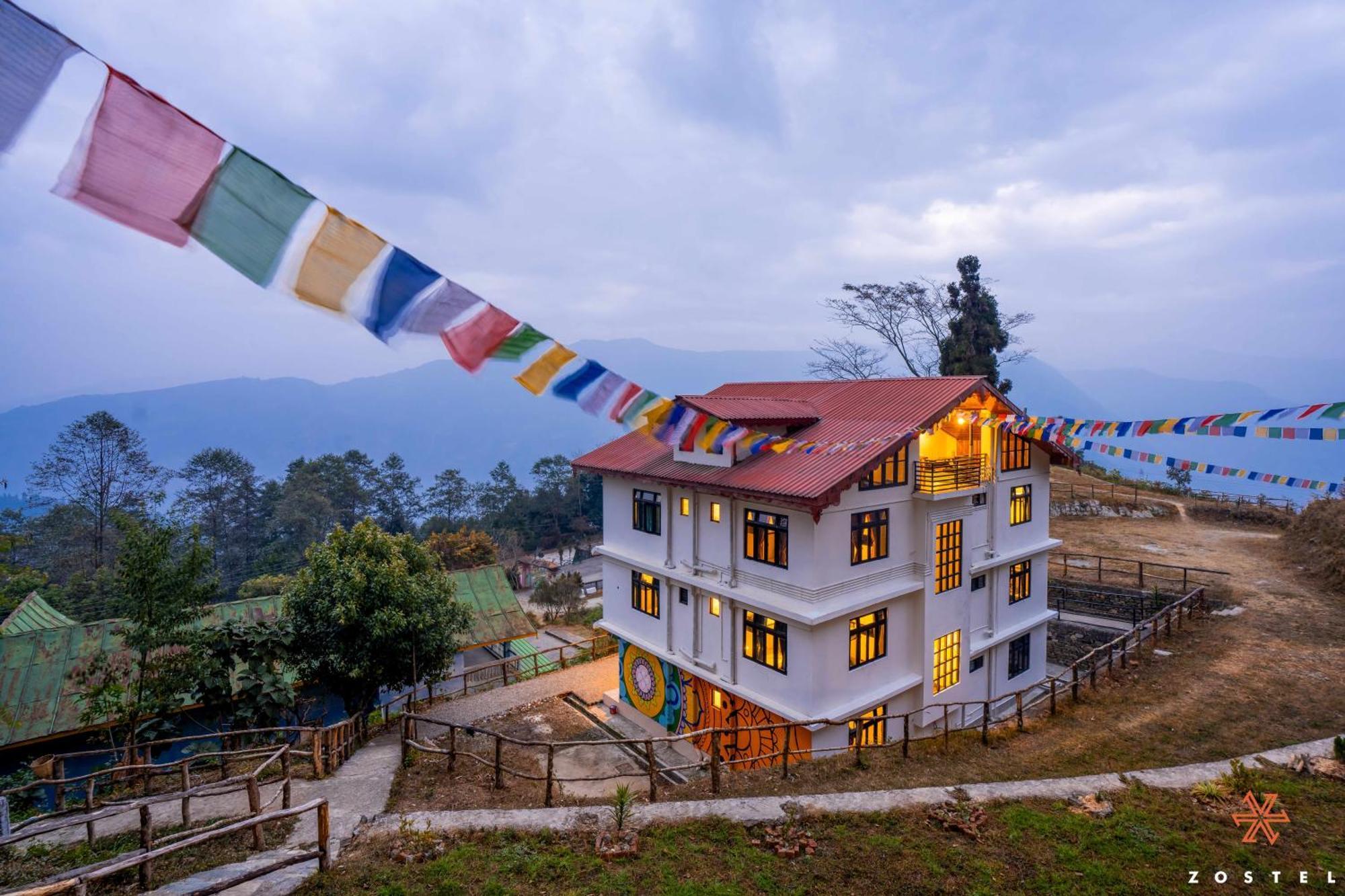 A Pousada Zostel Rinchenpong Exterior foto